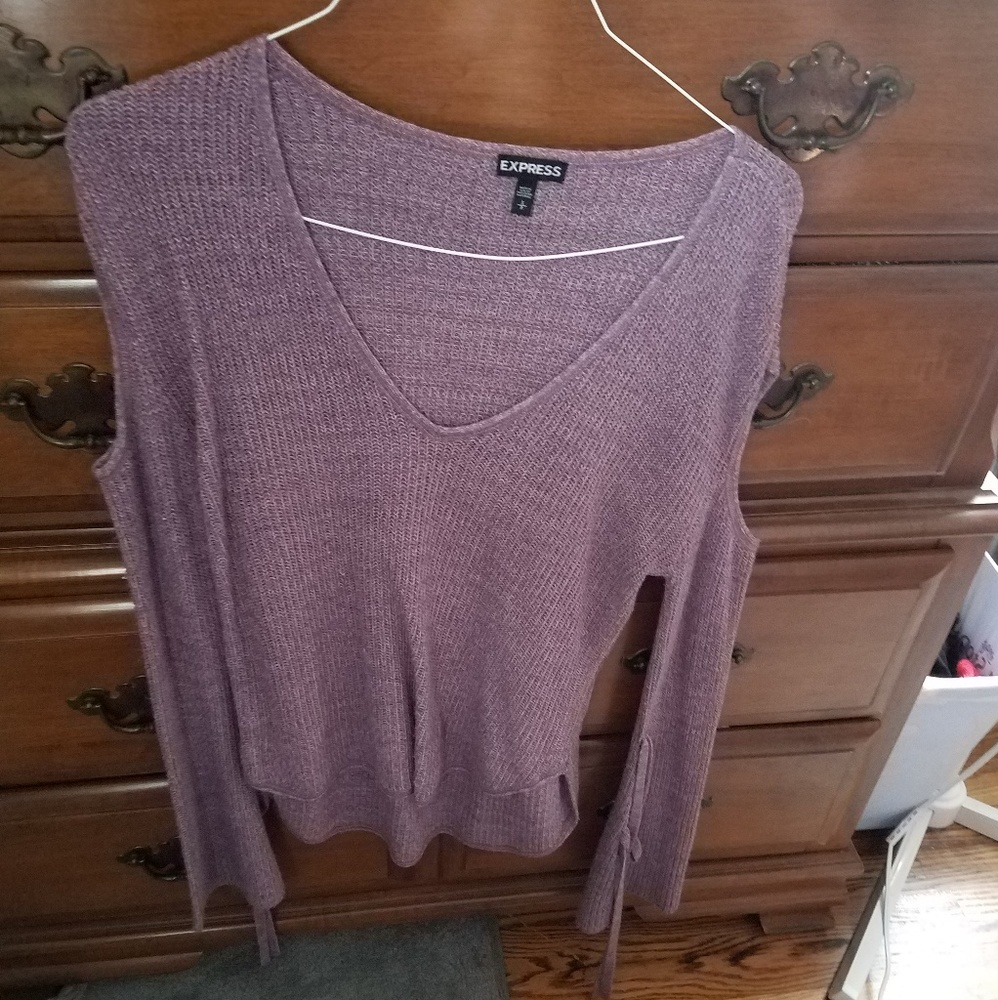 EXPRESS Purple Cold Shoulder Sweater Size Sm